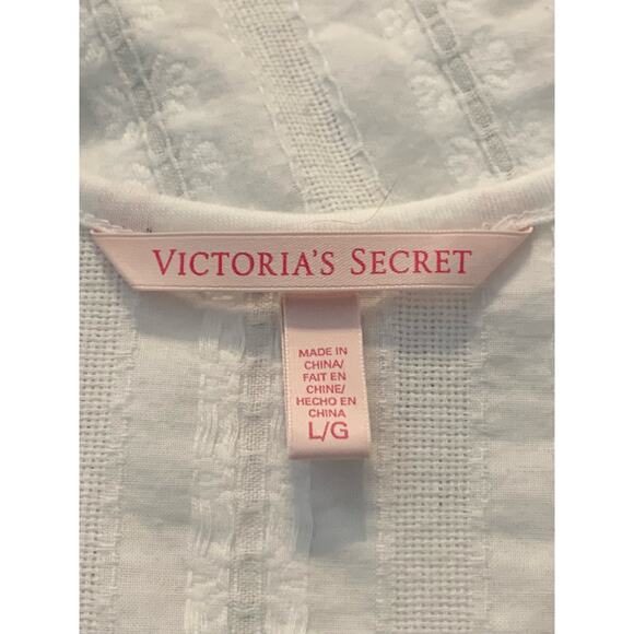 Victorias Secret Womens Top White Sz Large Delicate Tank Style 5” Bottom Ruffle - Picture 2 of 10